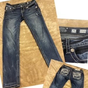Miss Me Jean Size 25